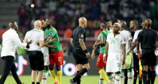 وفاة 6 مشجعين في حادث تدافع بعد مباراة الكاميرون ضد جزر القمر