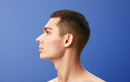 J comme Jawline : Remodelage des lignes mandibulaires par fillers ou lipofilling